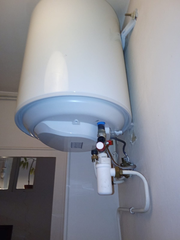 b232d3f9 34ff 43ae b971 be0b5e27cc74